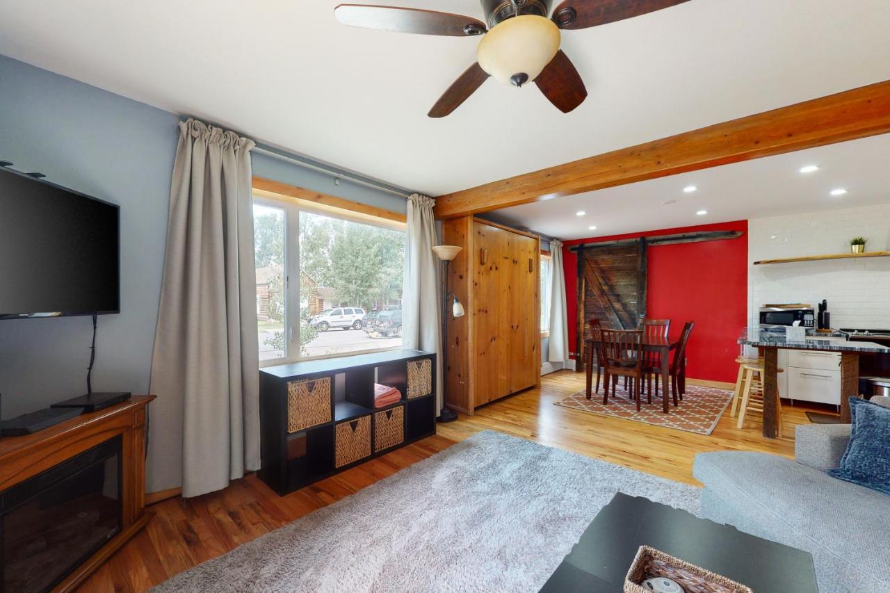 Frisco Apartments Luaran gambar