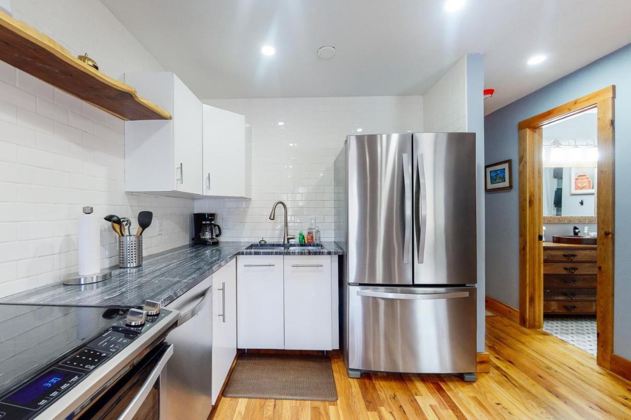 Frisco Apartments Luaran gambar